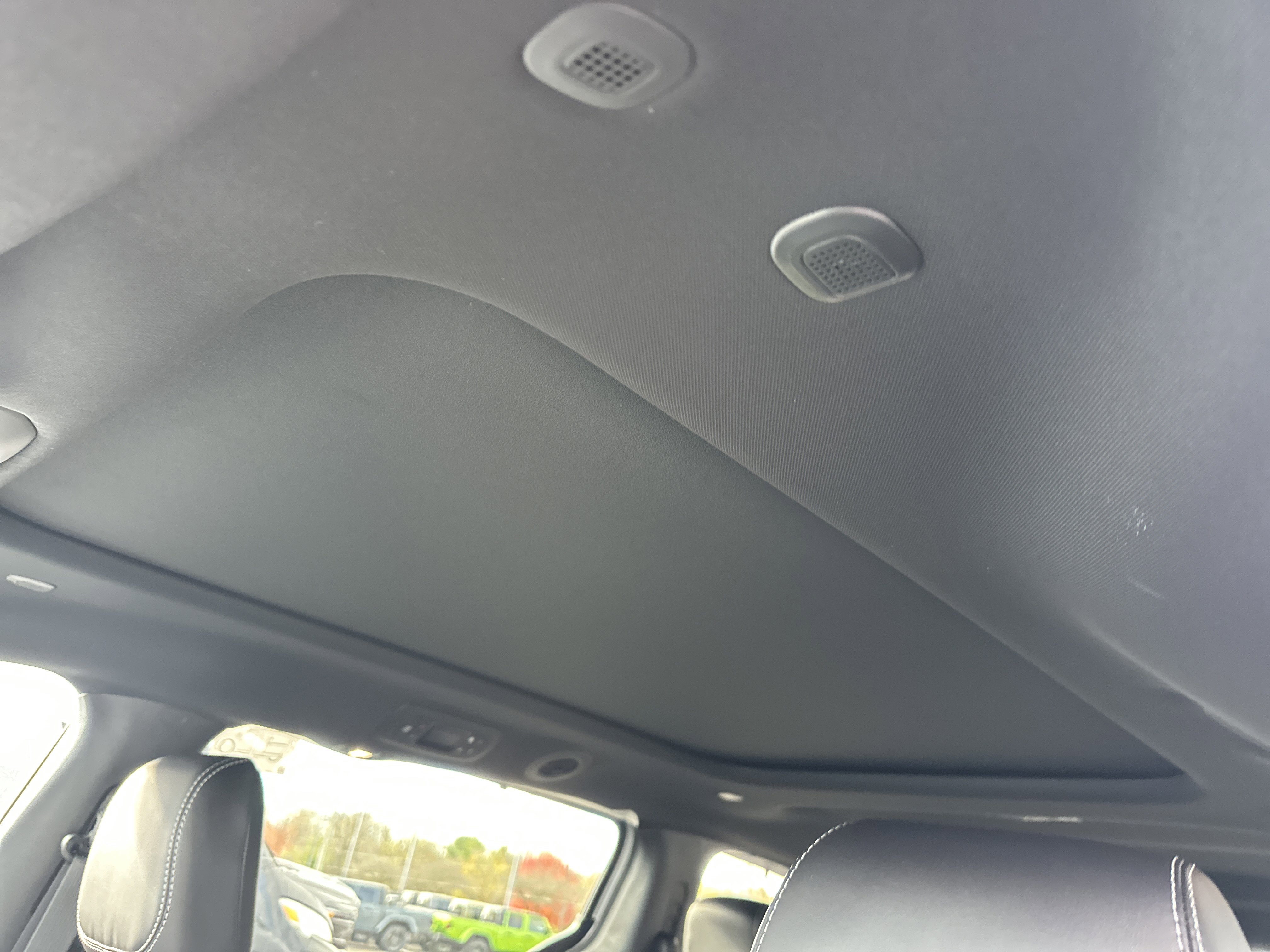 New 2026 Chrysler Pacifica Limited image 14