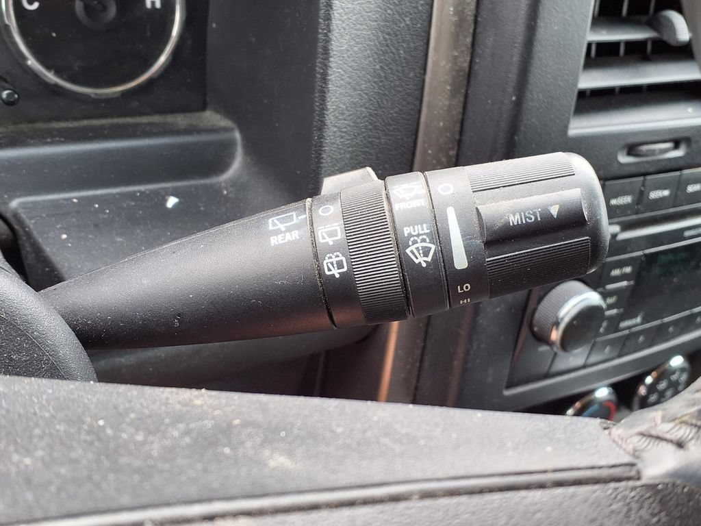 Used 2012 Jeep Liberty Sport w/ Popular Equipment Group AWD/4WD image 20