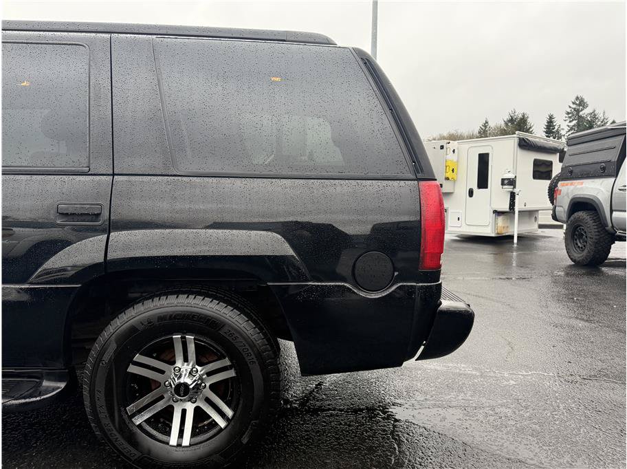 Used 1999 GMC Yukon Denali AWD/4WD image 14