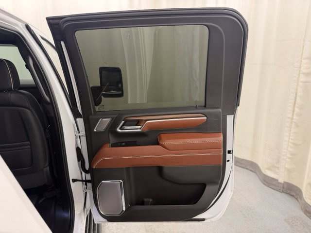 Used 2025 GMC Sierra 2500 Denali Ultimate AWD/4WD image 23