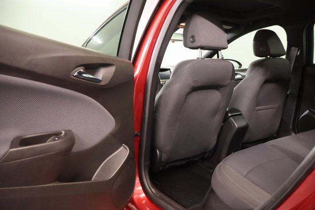 Used 2017 Chevrolet Cruze LT w/ Sun And Sound Package image 28