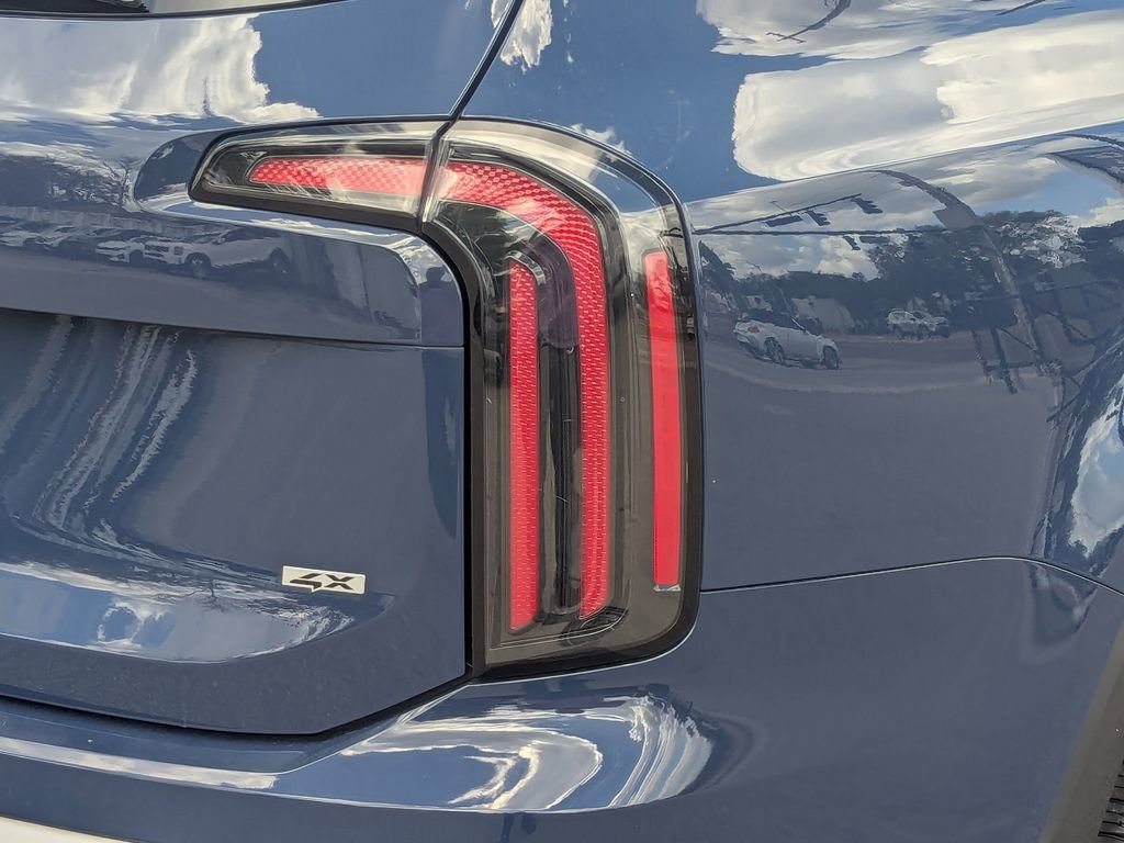 Used 2023 Kia Telluride EX image 7