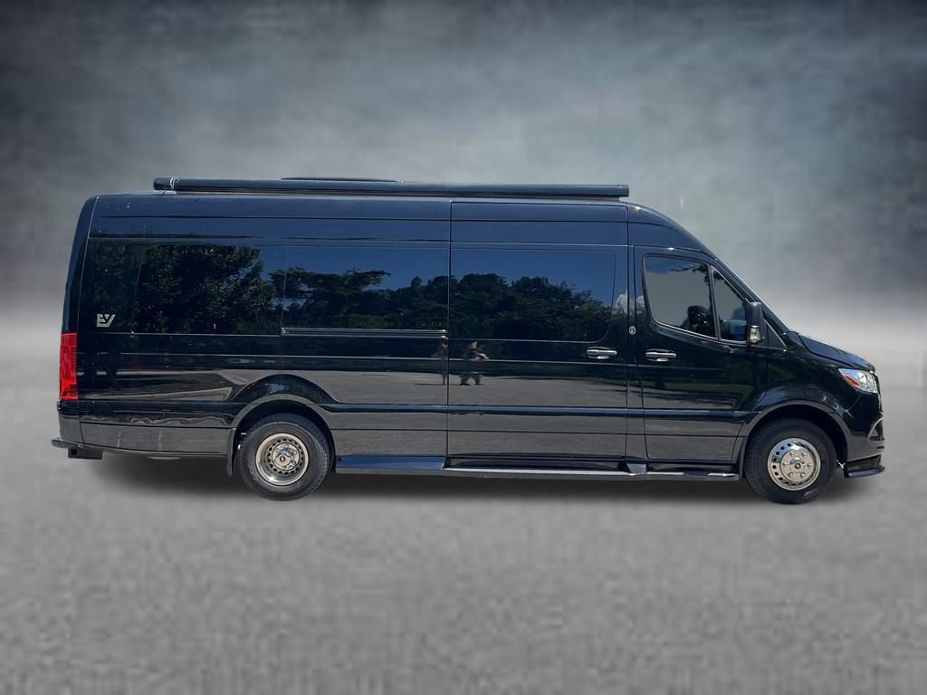 Used 2020 Mercedes-Benz Sprinter 3500 image 4