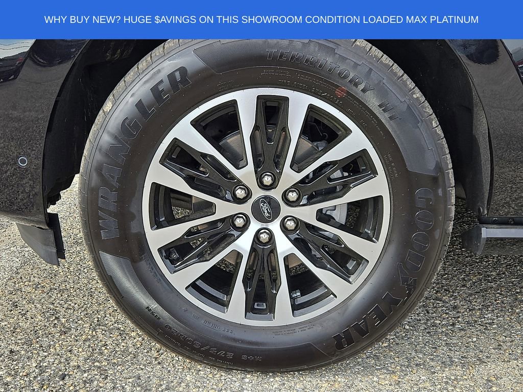 Used 2025 Ford Expedition Max Platinum image 8