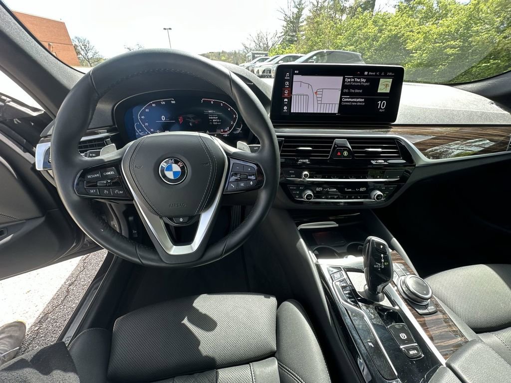 Used 2022 BMW 530i xDrive w/ Convenience Package AWD/4WD image 25