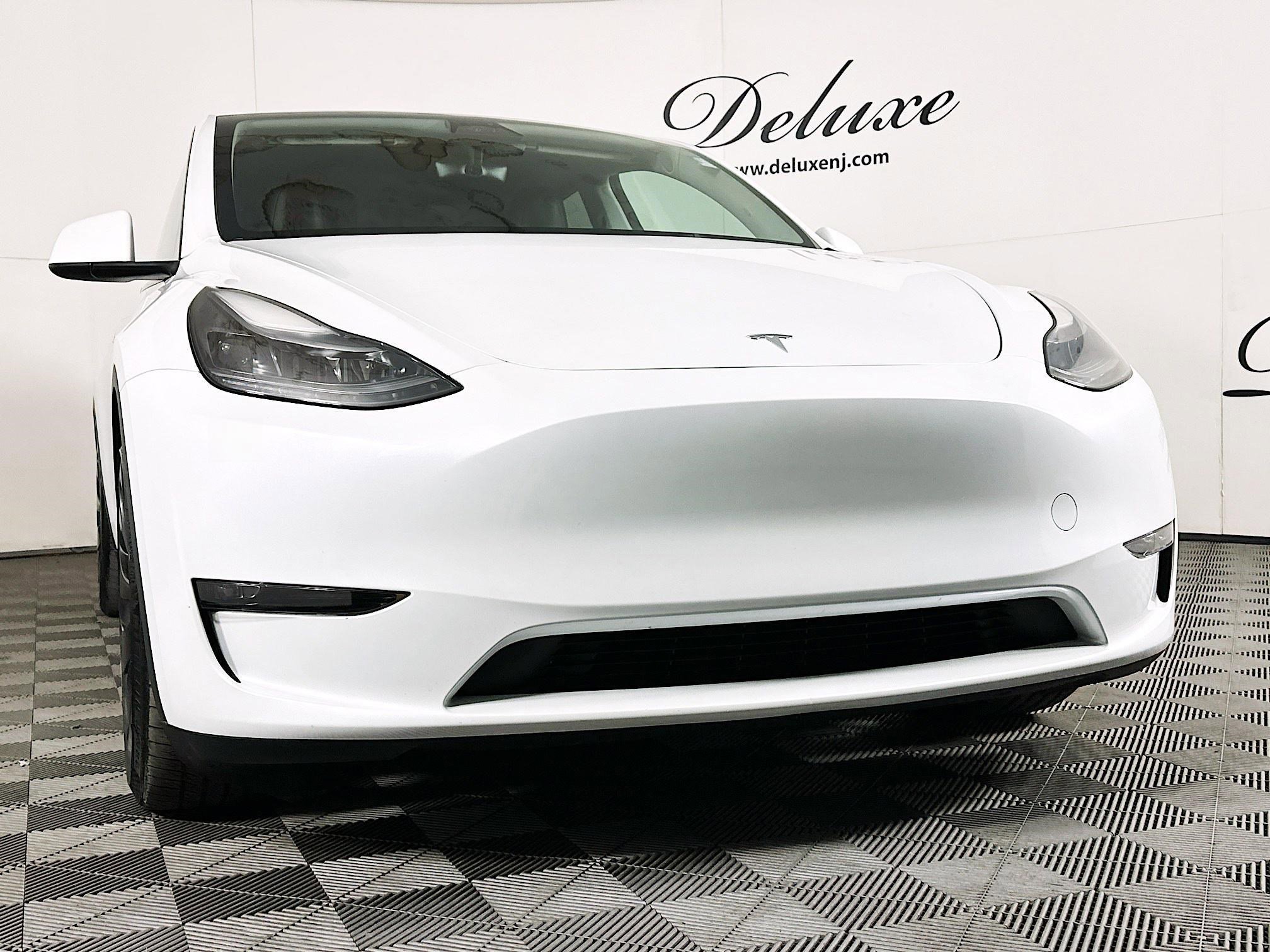 Used 2023 Tesla Model Y Performance image 29