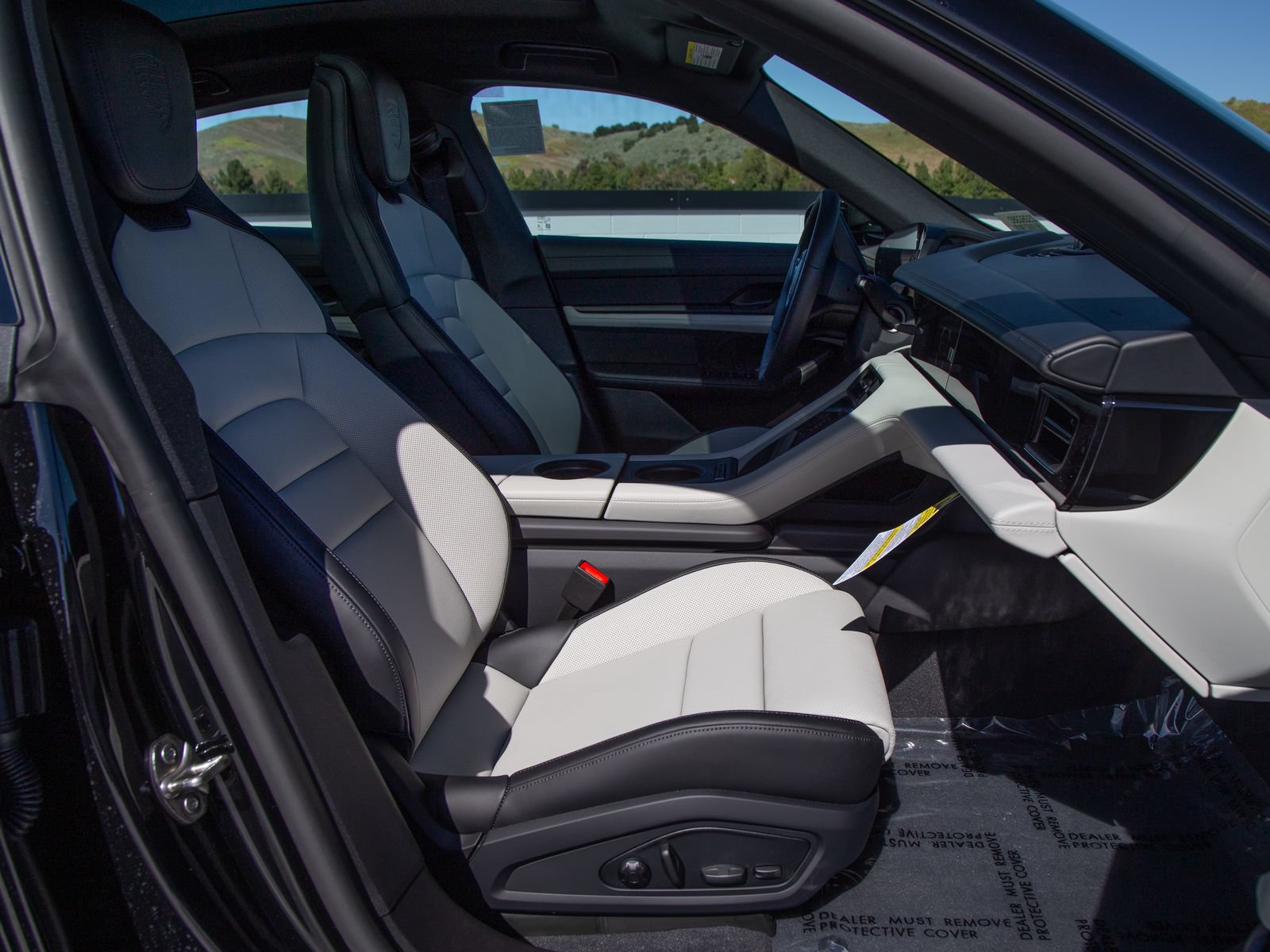 New 2026 Porsche Taycan RWD image 26