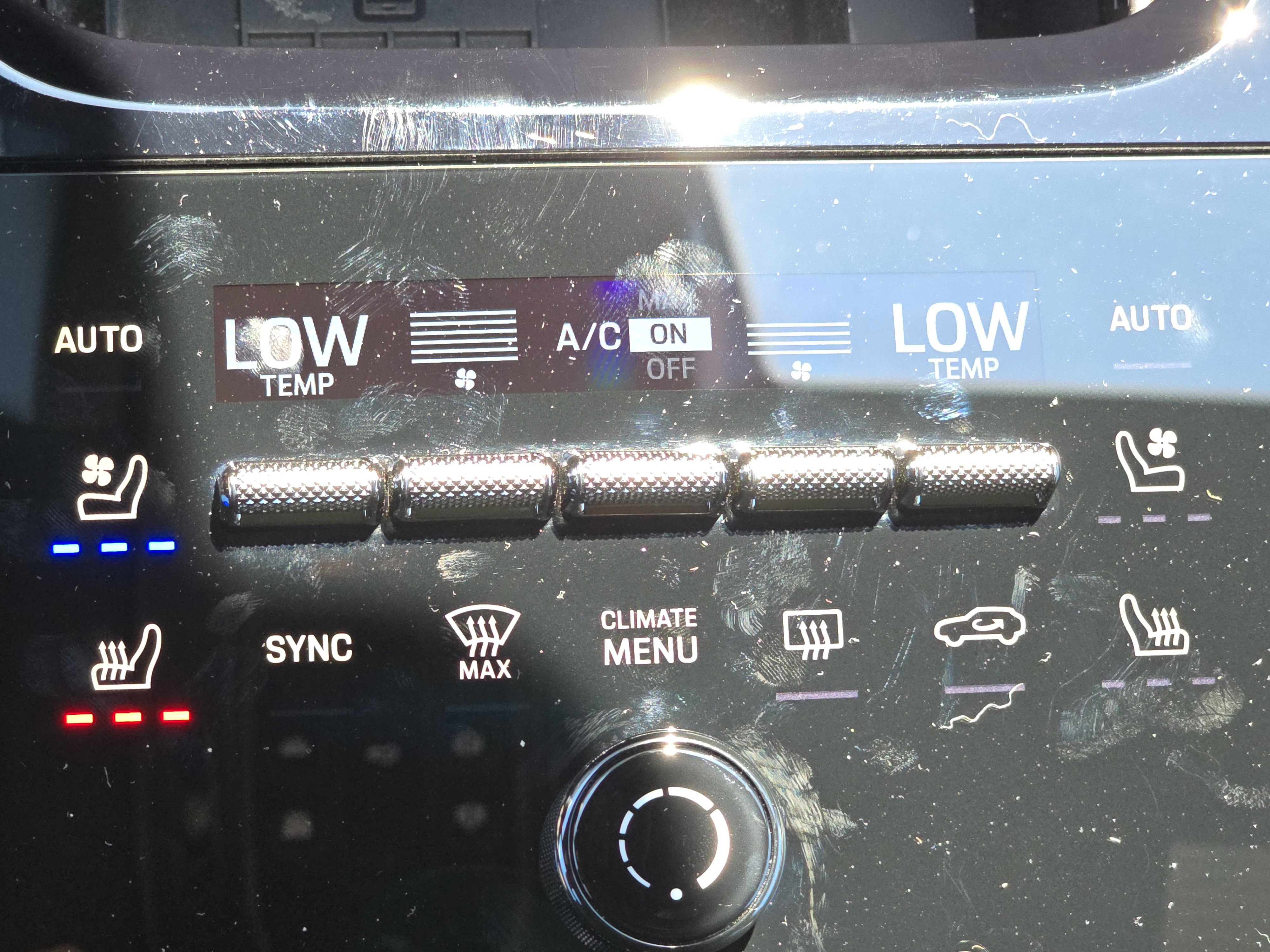 Certified 2025 Porsche Cayenne image 19