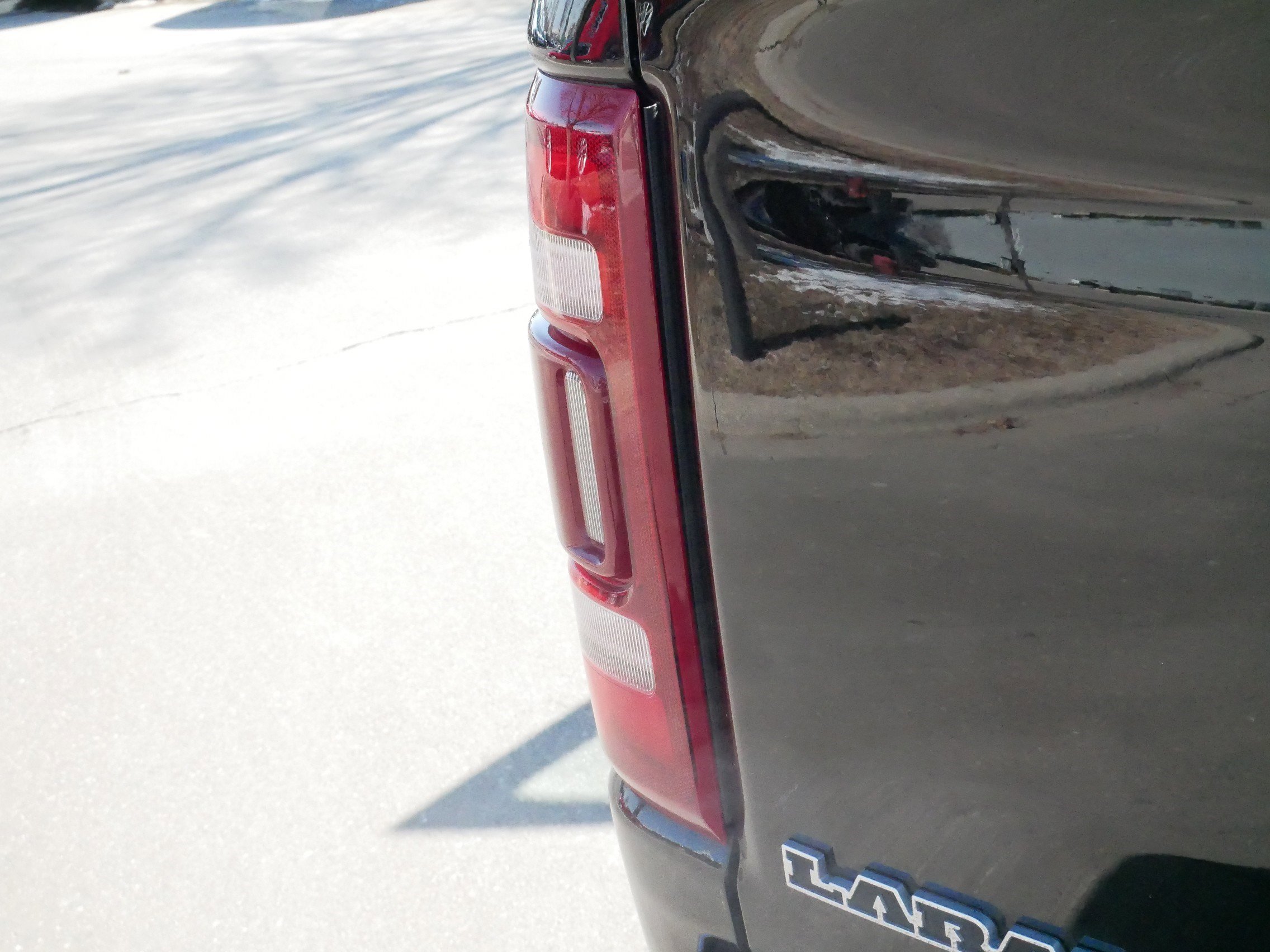 Used 2023 RAM 1500 Laramie image 17