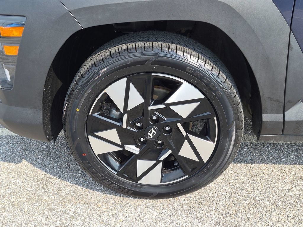 Used 2024 Hyundai Kona SEL AWD/4WD image 11
