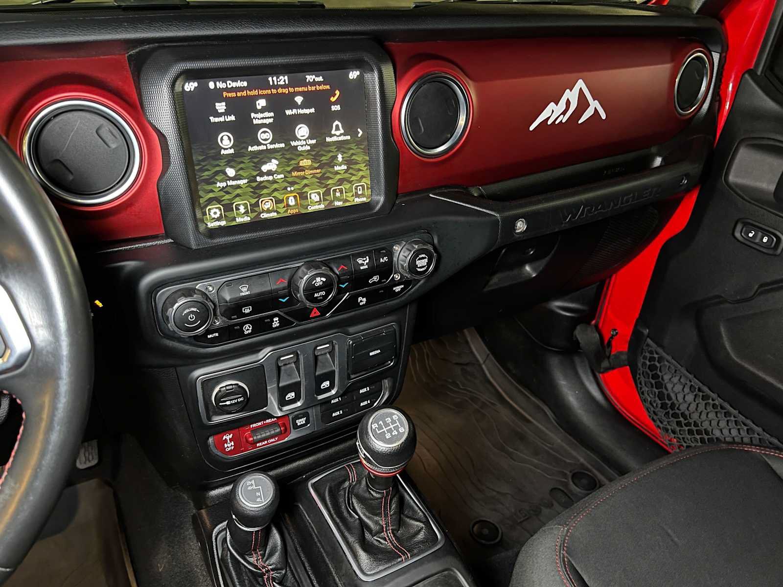Used 2018 Jeep Wrangler Rubicon AWD/4WD image 27