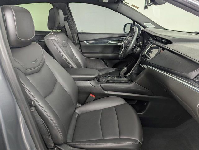 Used 2022 Cadillac XT5 Premium Luxury image 22