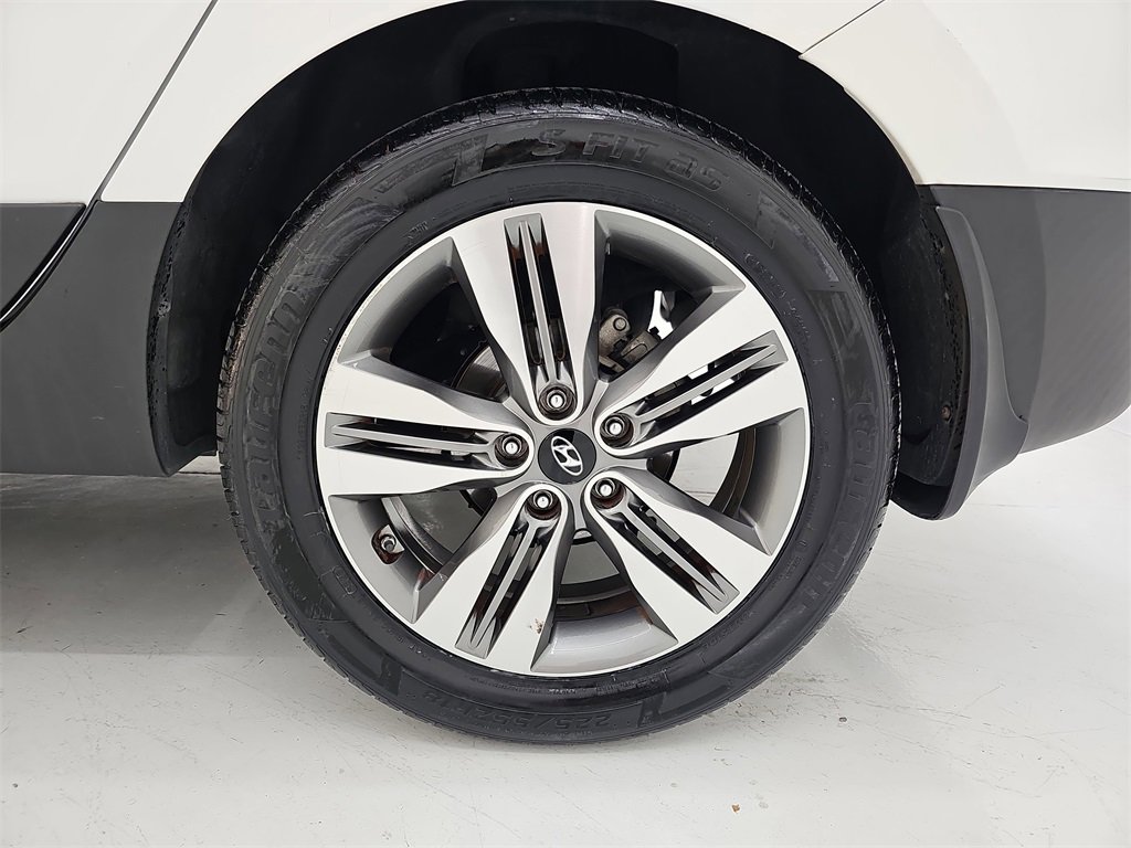 Used 2014 Hyundai Tucson Limited image 45