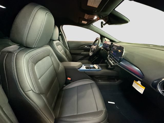 New 2026 Chevrolet Equinox EV LT FWD image 28