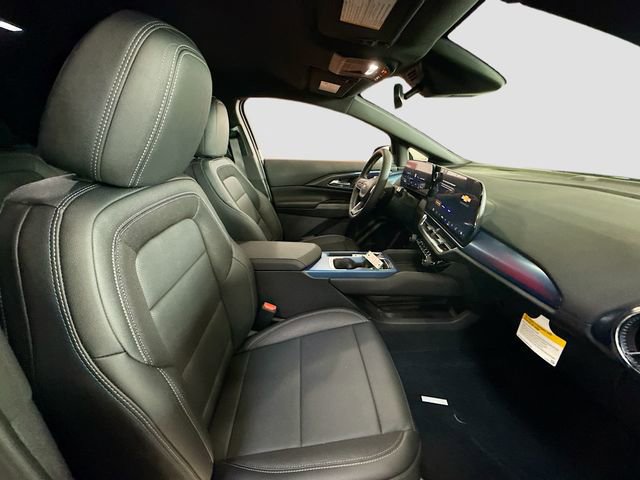 New 2026 Chevrolet Equinox EV LT FWD image 28