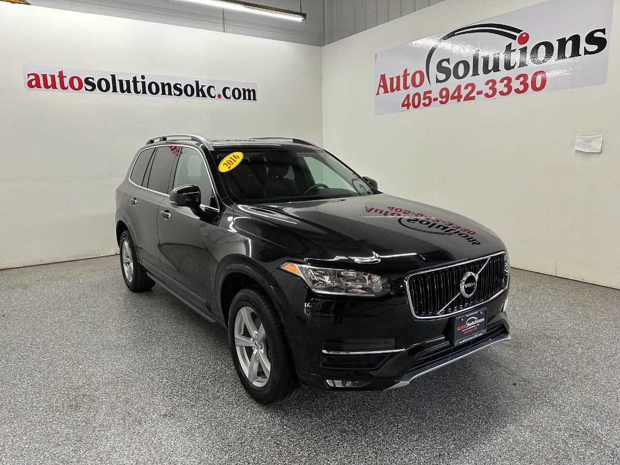 Used 2016 Volvo XC90 T5 Momentum image 1