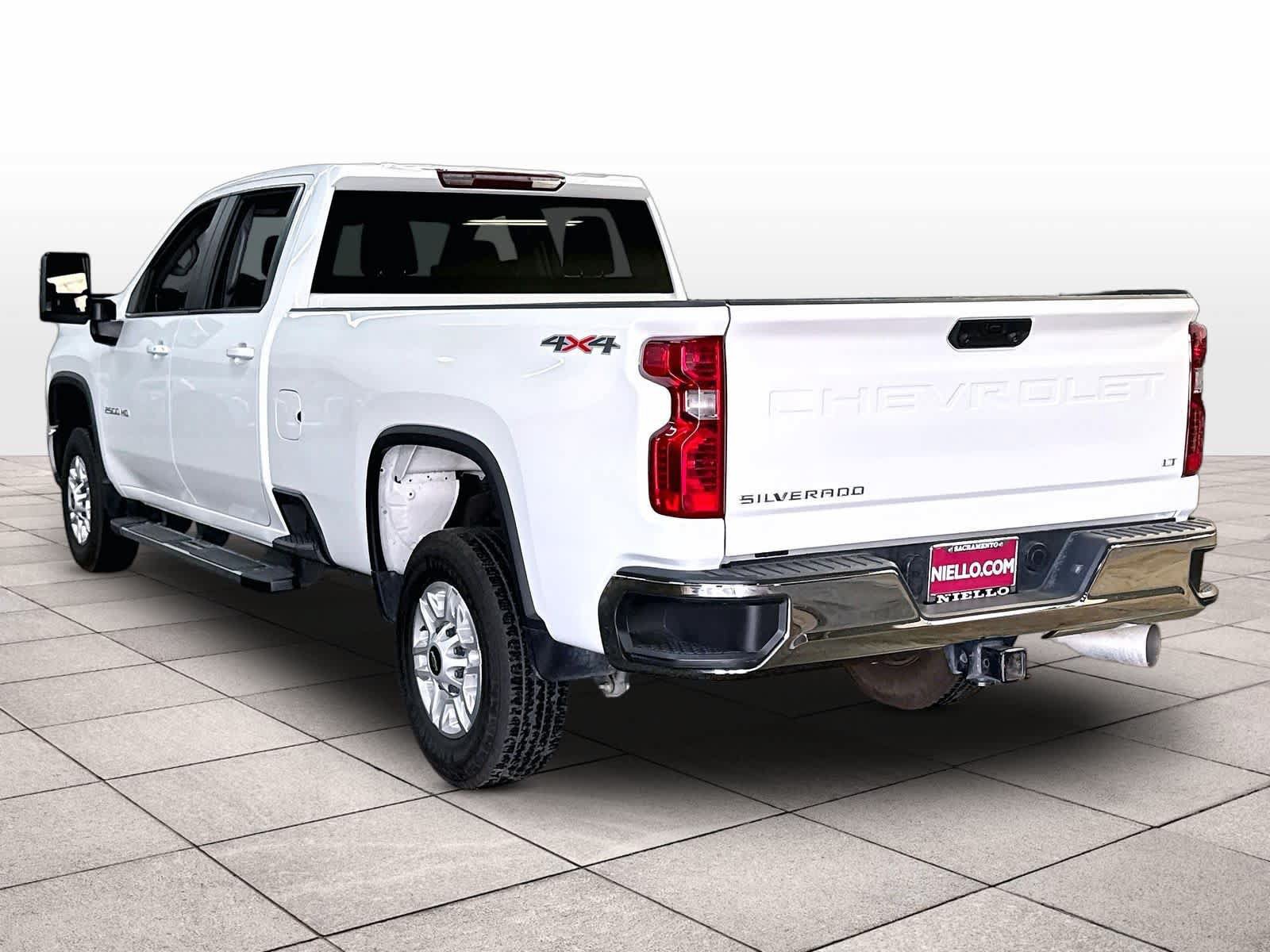 Used 2024 Chevrolet Silverado 2500 LT AWD/4WD image 14