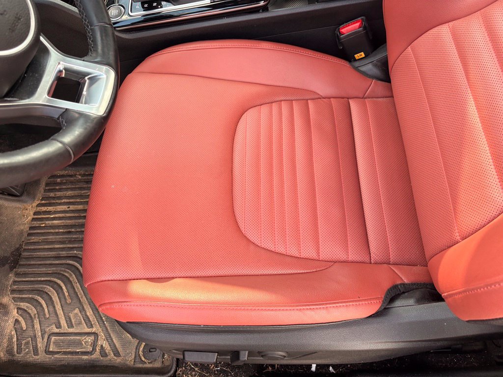 Used 2025 Kia Sportage SX FWD image 25