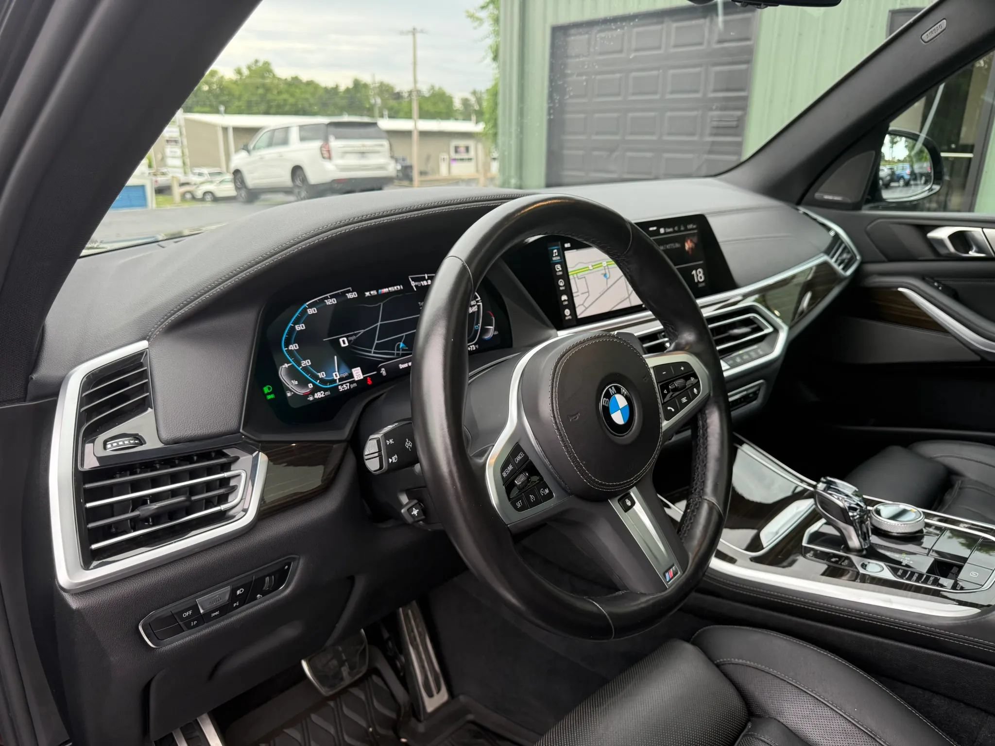 Used 2023 BMW X5 M50i w/ Executive Package AWD/4WD image 11