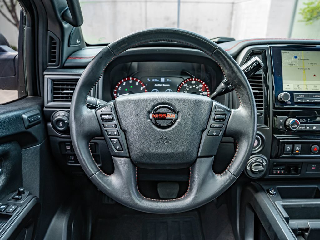 Used 2022 Nissan Titan PRO-4X w/ Pro-4x Convenience Package AWD/4WD image 24