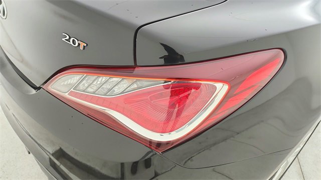 Used 2014 Hyundai Genesis 2.0T image 11