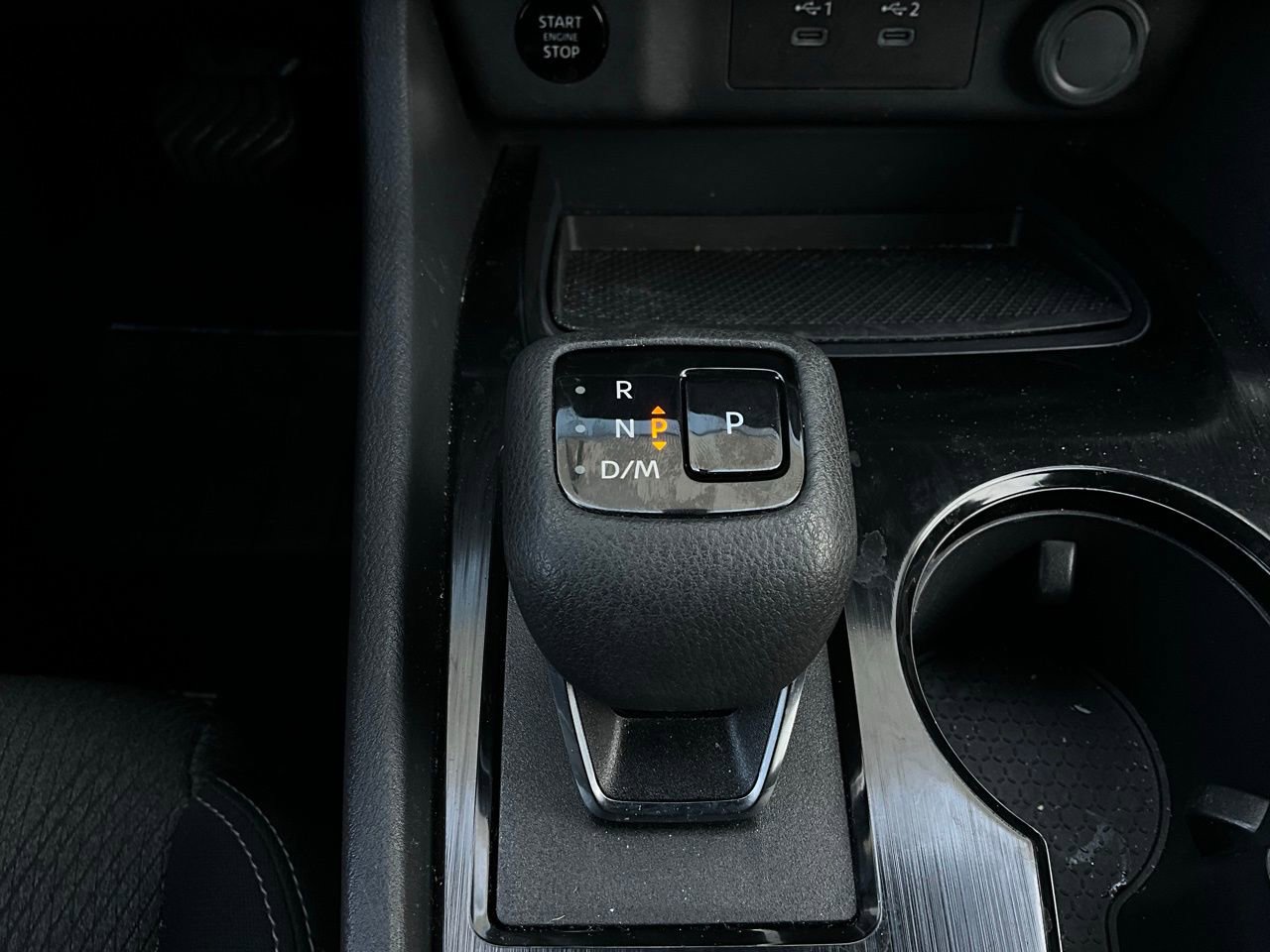 Used 2025 Nissan Rogue SV FWD image 24