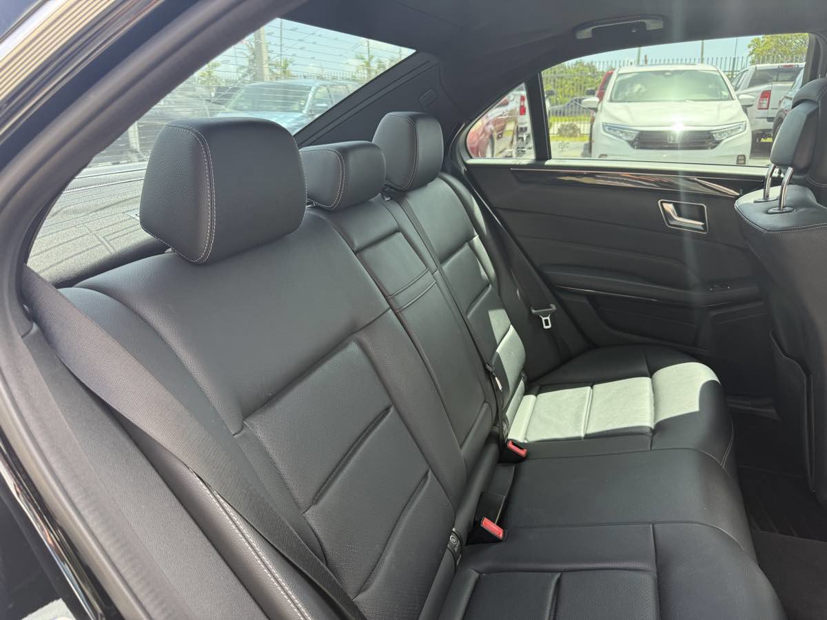 Used 2015 Mercedes-Benz E 350 4MATIC Sedan image 18