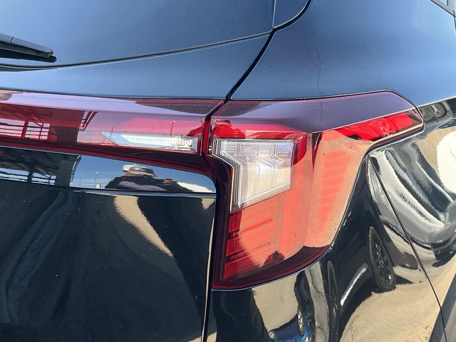 Used 2025 Kia Seltos S FWD image 7