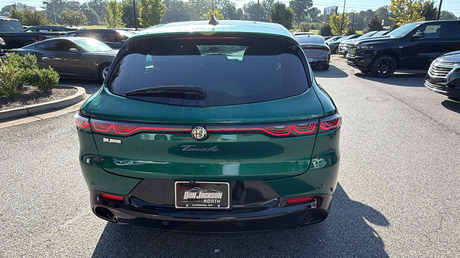 Used 2025 Alfa Romeo Tonale AWD/4WD image 9