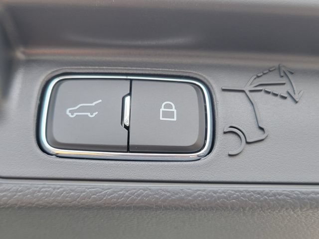 New 2026 Ford Explorer Active w/ Active Comfort Package RWD image 8
