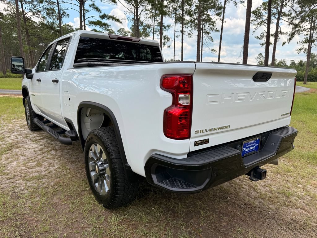 Used 2024 Chevrolet Silverado 2500 Custom w/ Custom Value Package AWD/4WD image 3