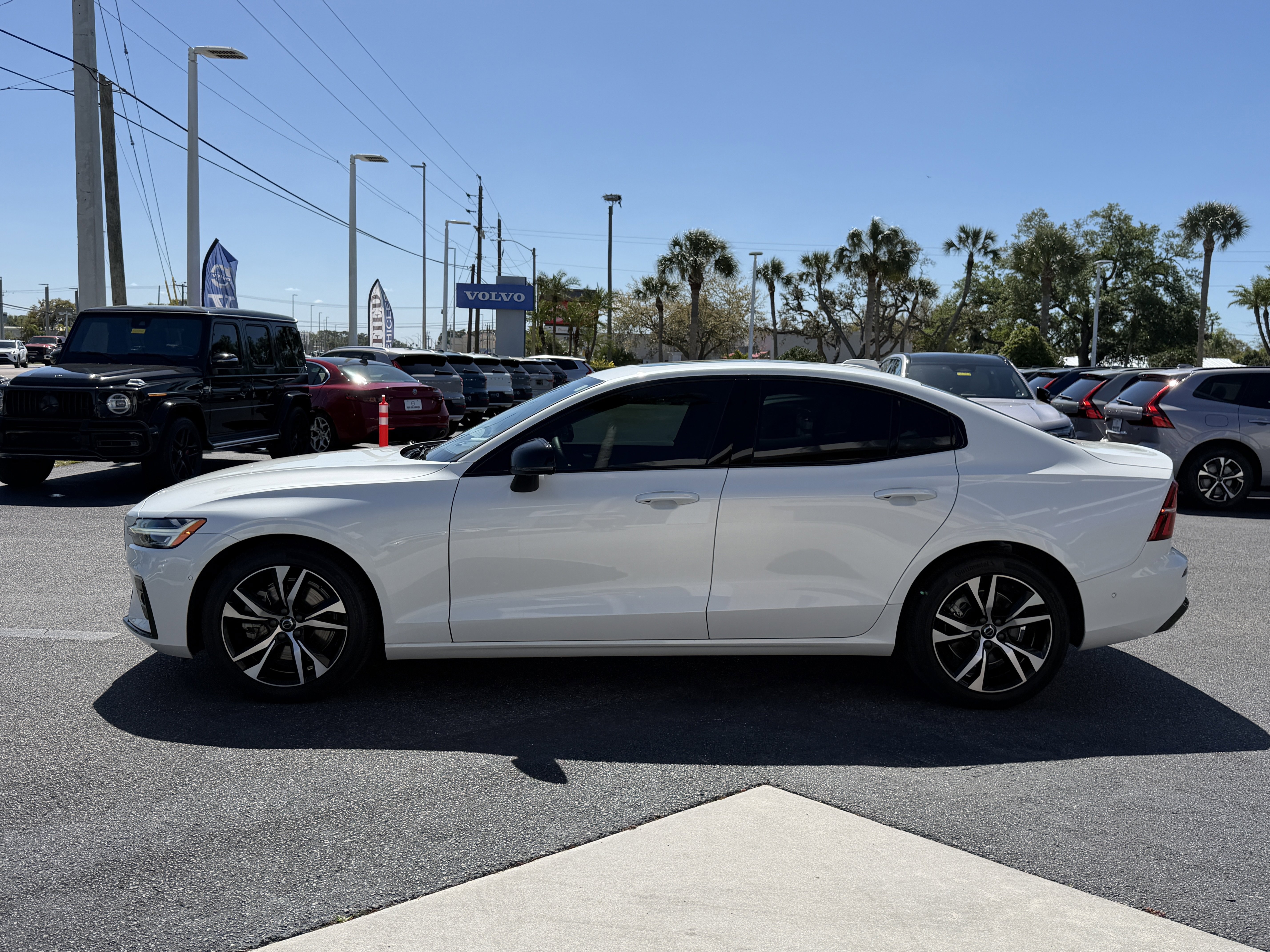 Certified 2023 Volvo S60 B5 Plus FWD image 6