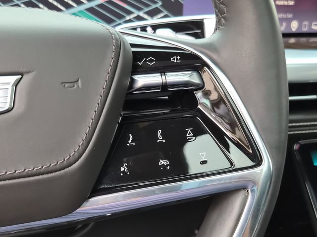 Certified 2025 Cadillac Escalade ESV Sport Platinum image 30