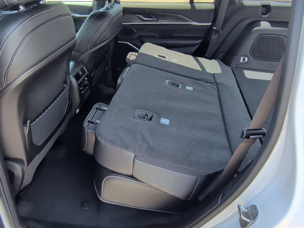 New 2026 Jeep Grand Cherokee Limited AWD/4WD image 46