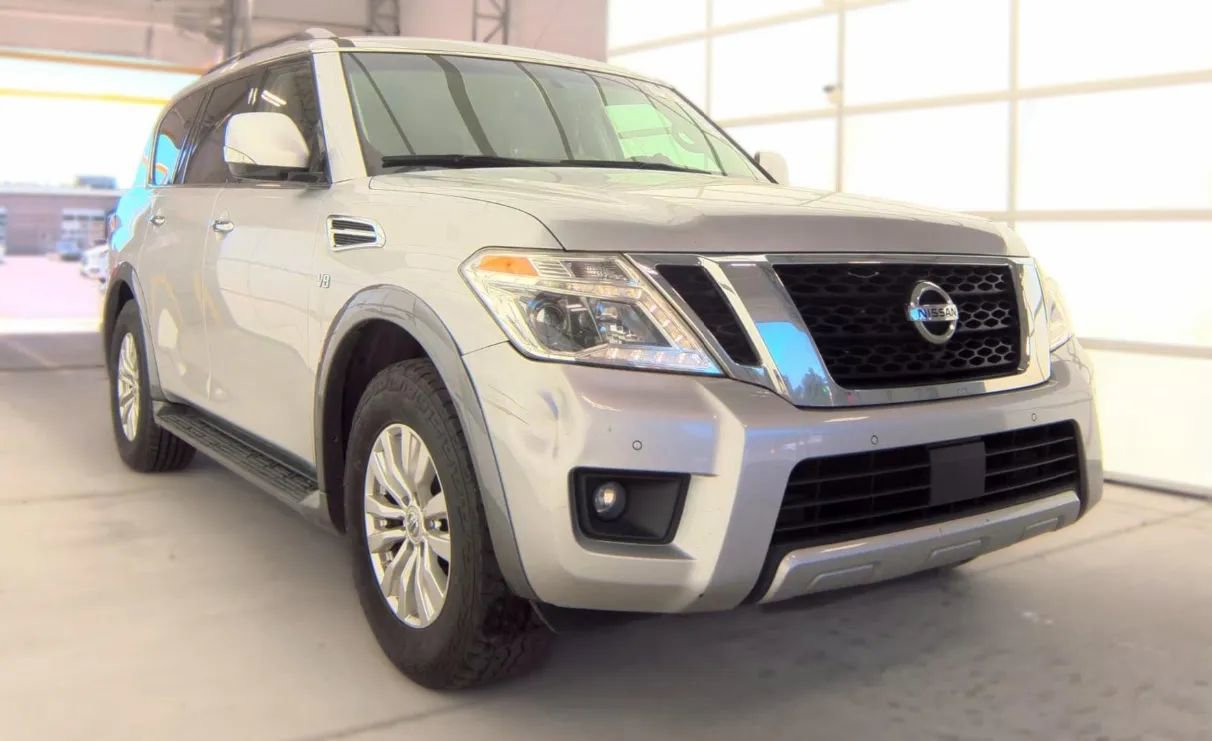 Used 2018 Nissan Armada SV w/ Driver Package RWD image 3