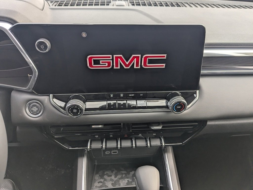 New 2026 GMC Canyon Elevation image 22
