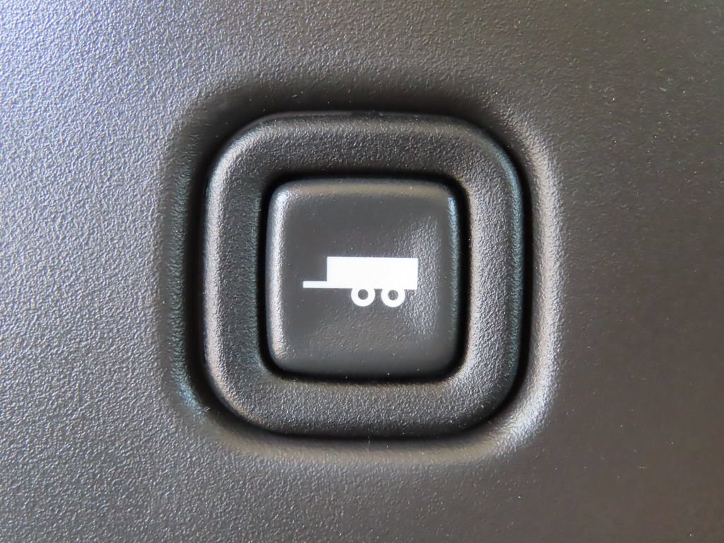 New 2026 Chevrolet Express 3500 Extended w/ Driver Convenience Package RWD image 12