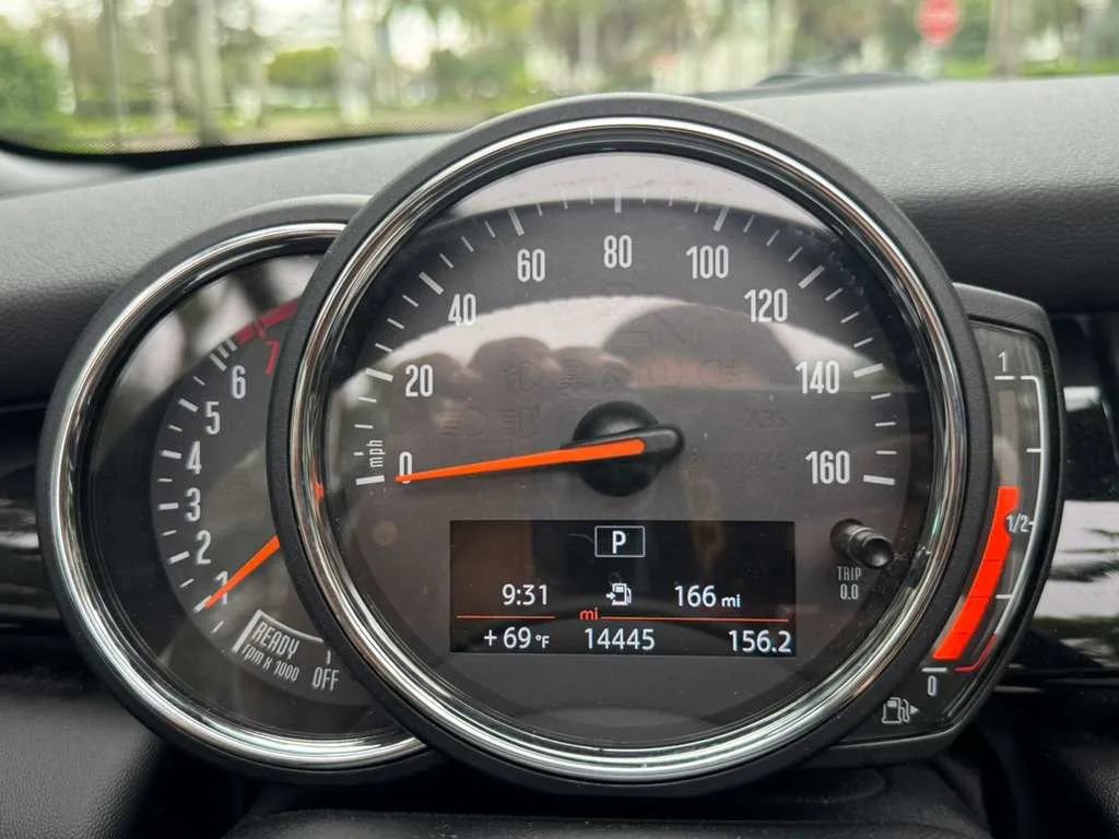 Used 2021 MINI Cooper Convertible w/ Signature Upholstery Package image 13