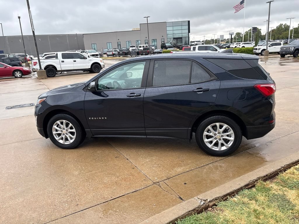 Used 2020 Chevrolet Equinox LS AWD/4WD image 8