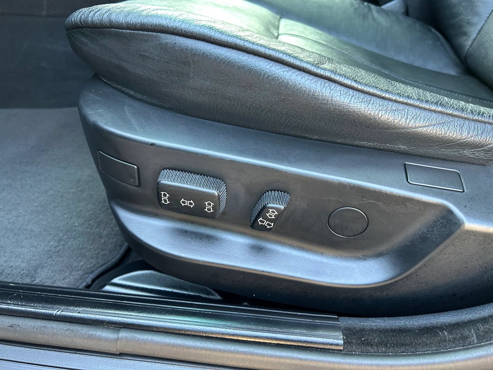 Used 2001 BMW 530i Sedan RWD image 30
