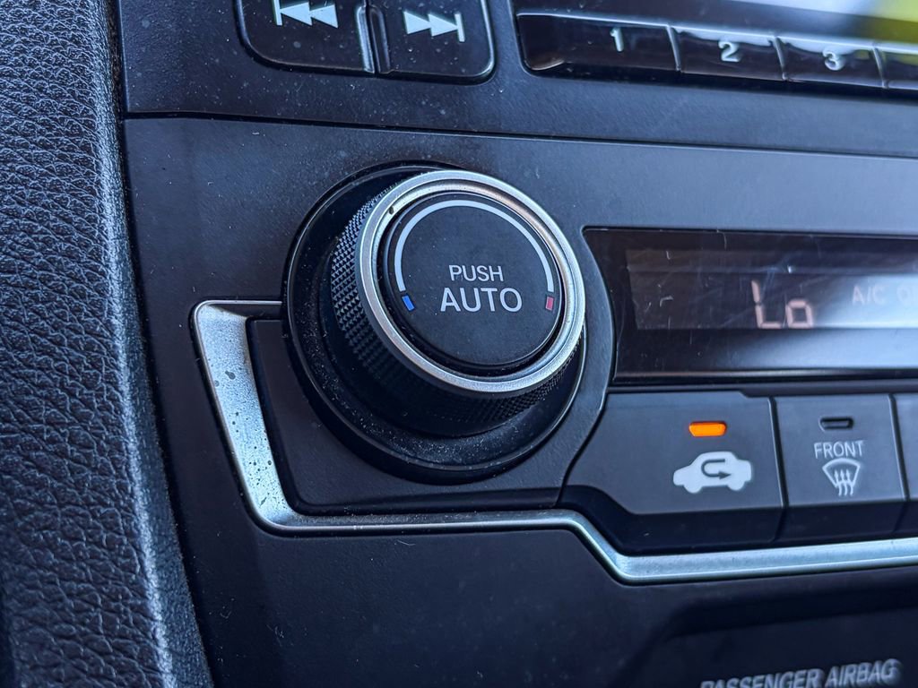 Used 2020 Honda Civic LX image 24