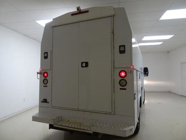 Used 2014 GMC Savana 3500 image 10