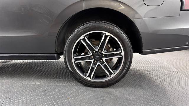 Used 2021 Ford Expedition Limited RWD image 38