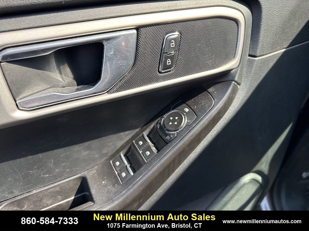 Used 2021 Ford Explorer 4WD Police Interceptor image 14