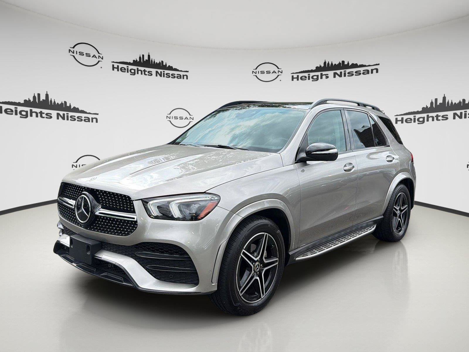 Used 2023 Mercedes-Benz GLE 350 4MATIC w/ AMG Line Exterior