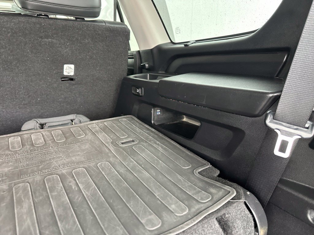 Used 2023 Toyota Sequoia Limited AWD/4WD image 29