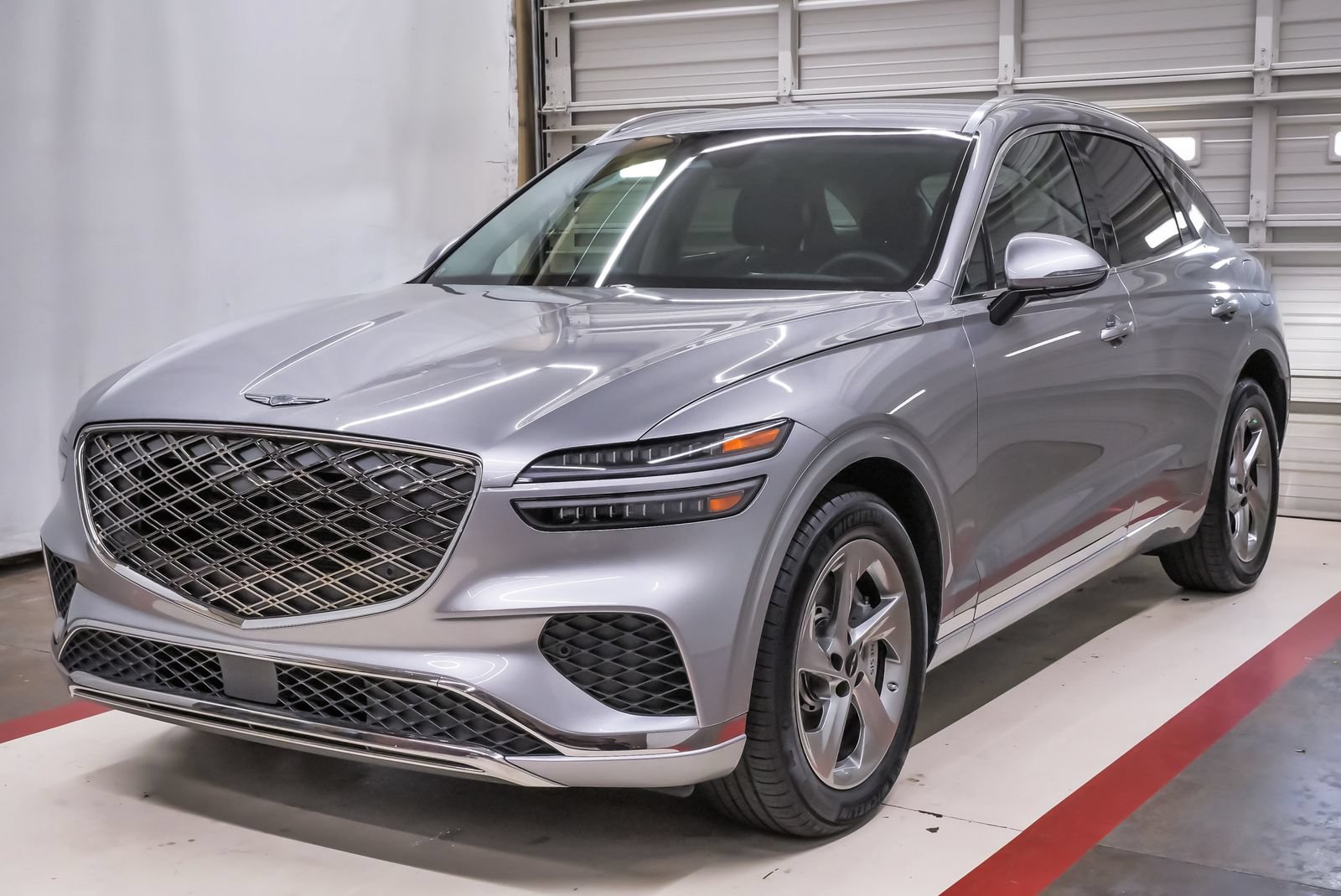 Certified 2026 Genesis GV70 2.5T AWD/4WD image 1