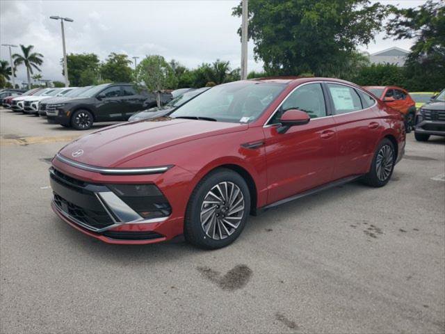 New 2025 Hyundai Sonata SEL image 3
