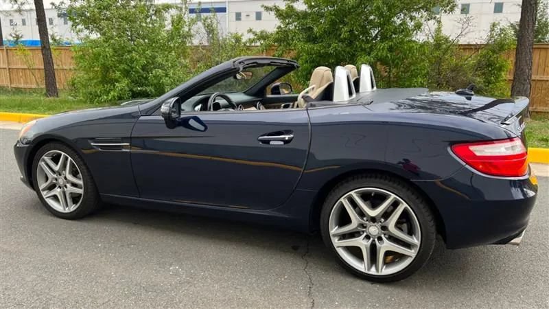 Used 2014 Mercedes-Benz SLK 250 image 47