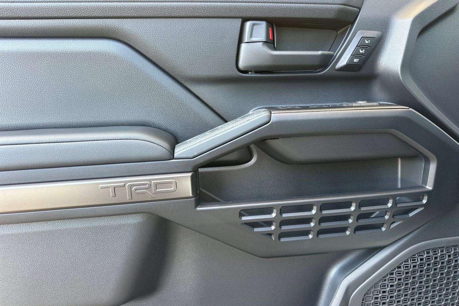 New 2026 Toyota 4Runner TRD Off-Road Premium w/ Tow Technology Package AWD/4WD image 10